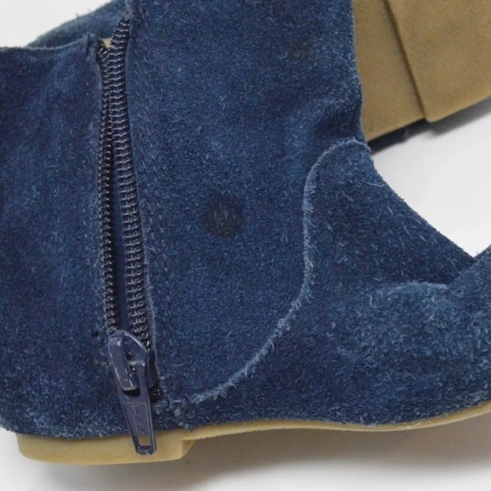 Toddler Girls Blue Suede GAP‎ Button Boots, Size 8